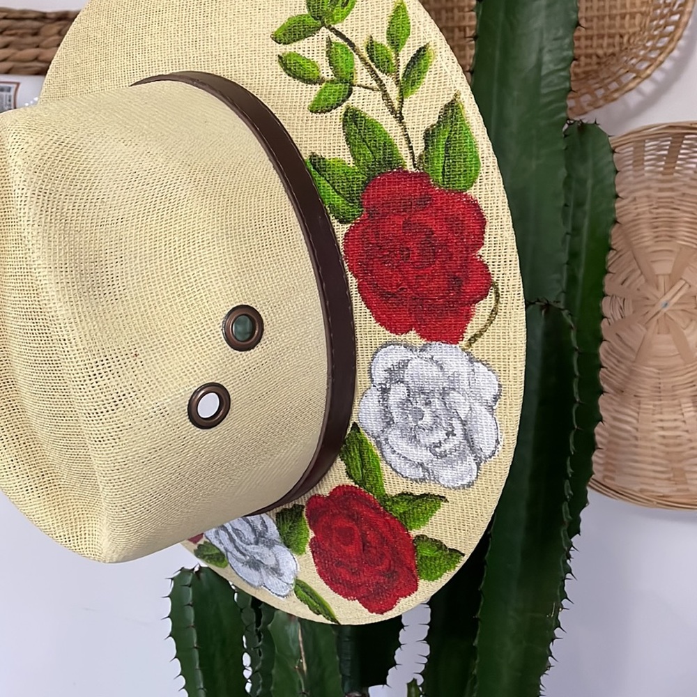 Hand painted hat - Picture 3 of 5